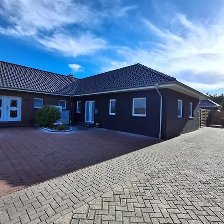 Kleine Schwalbe Apartman Rechtsupweg